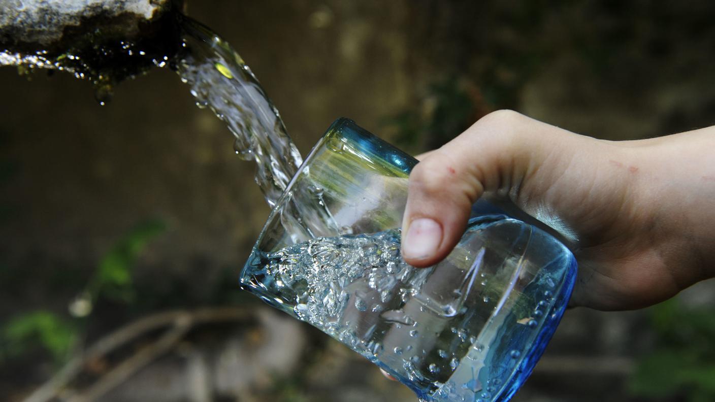 Crescono i Comuni che emettono il divieto di consumare acqua dopo i forti temporali