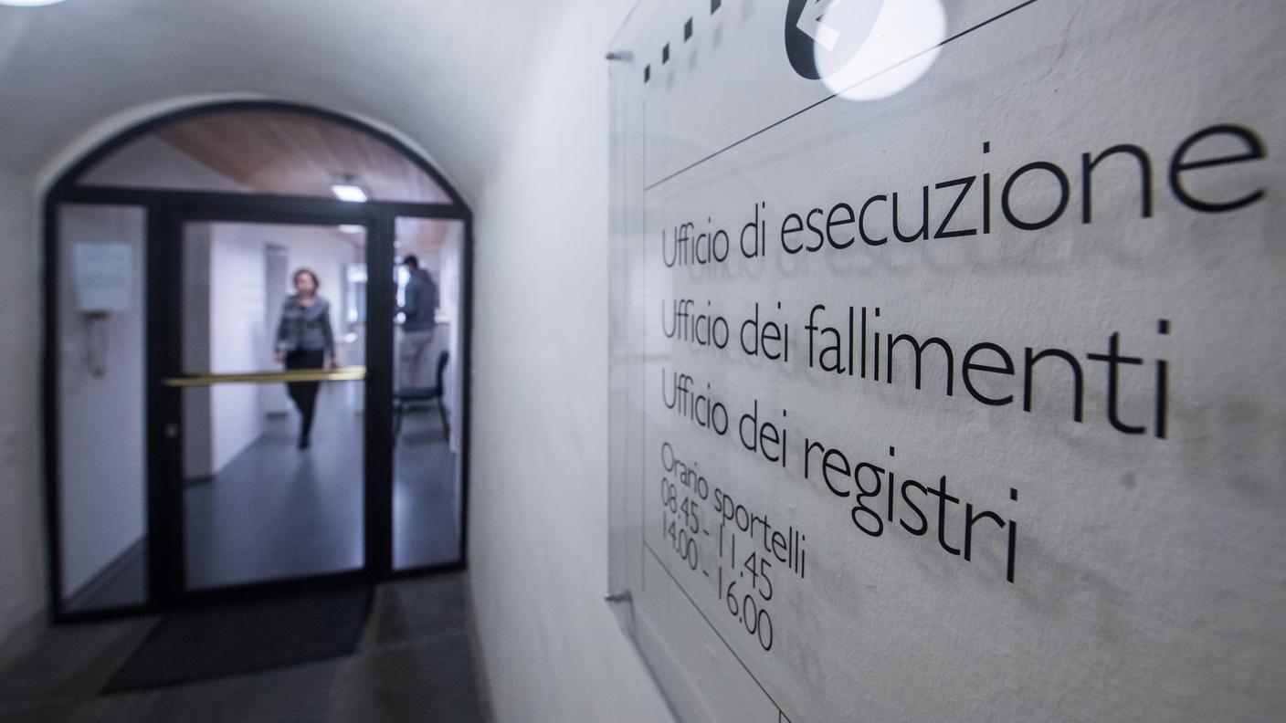 "Il tema è sensibile e va seguito", dice alla RSI Fernando Piccirilli che è il Capo della Sezione ticinese di esecuzione e fallimento