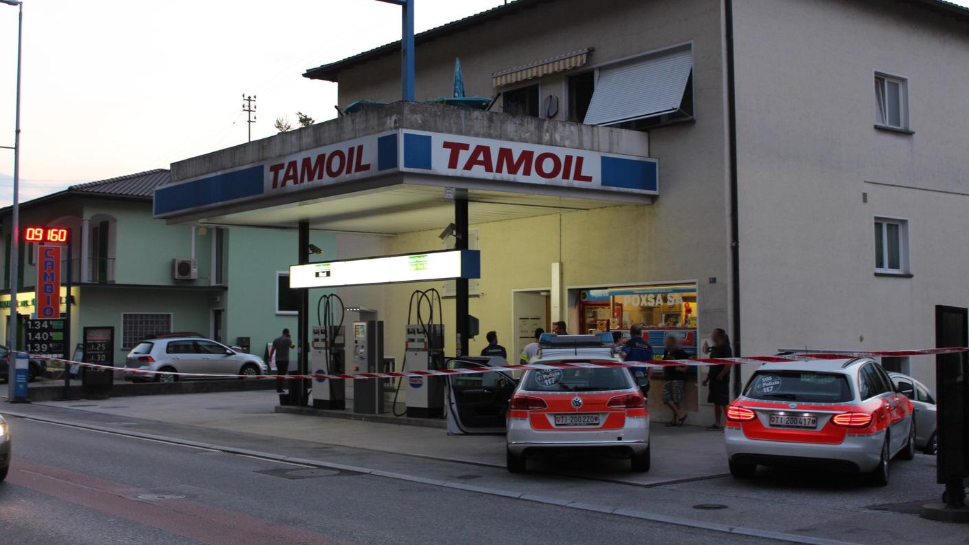 La stazione di servizio presa di mira