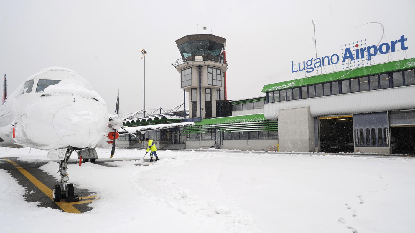 La maggior parte dei voli cancellati è "a causa delle condizioni meteo"