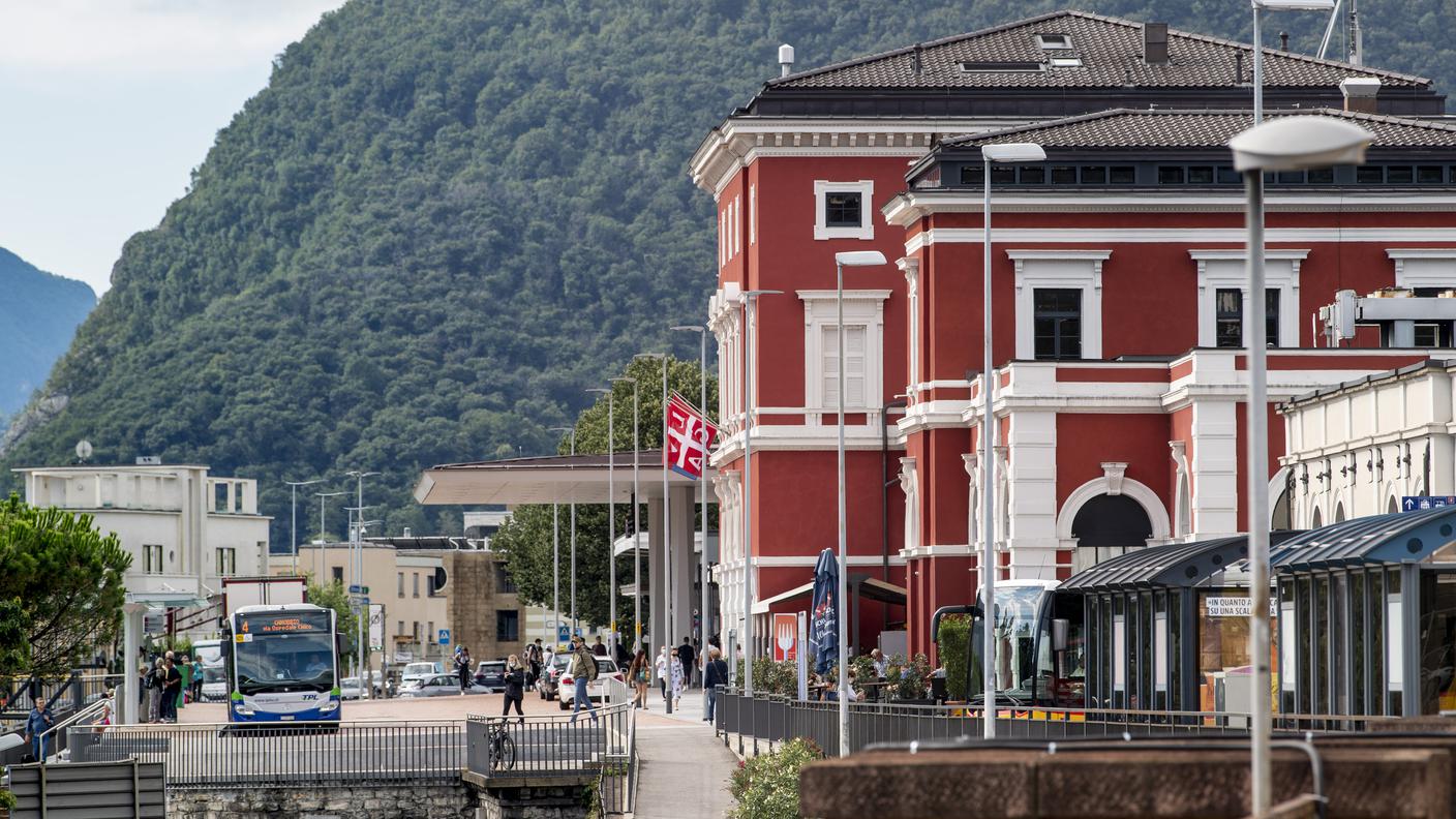 Stazione Lugano
