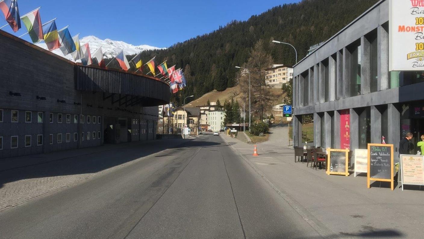 La strada di Davos Platz dove è avvenuto l'incidente tra ciclista e vettura 