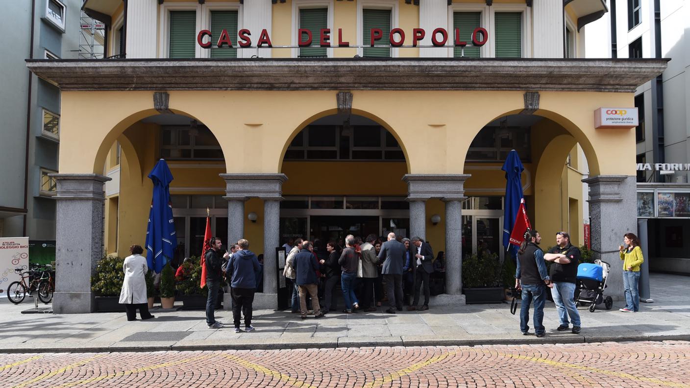 Domenica elettorale alla casa del popolo a Bellinzona