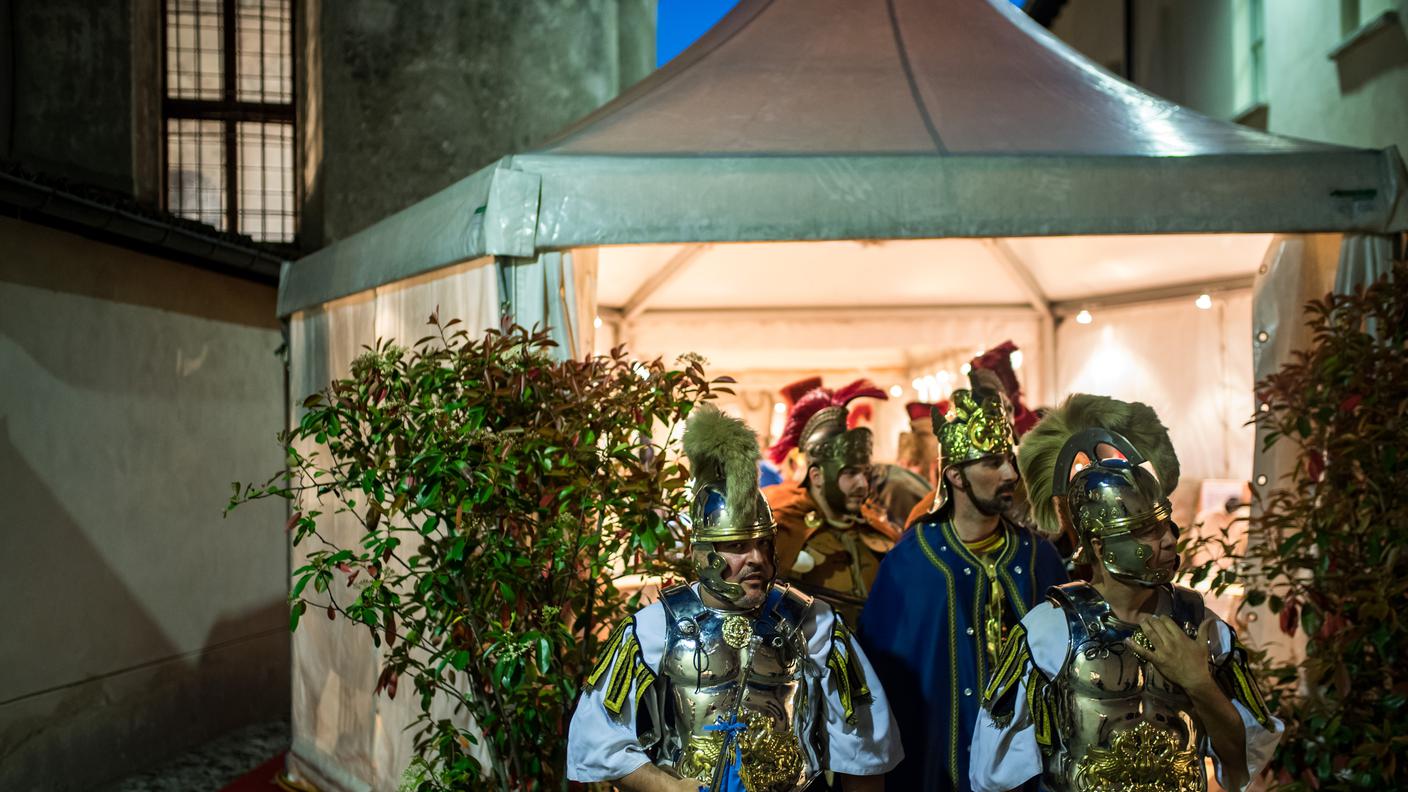 L'evento coinvolge centinaia di comparse e richiama migliaia di spettatori