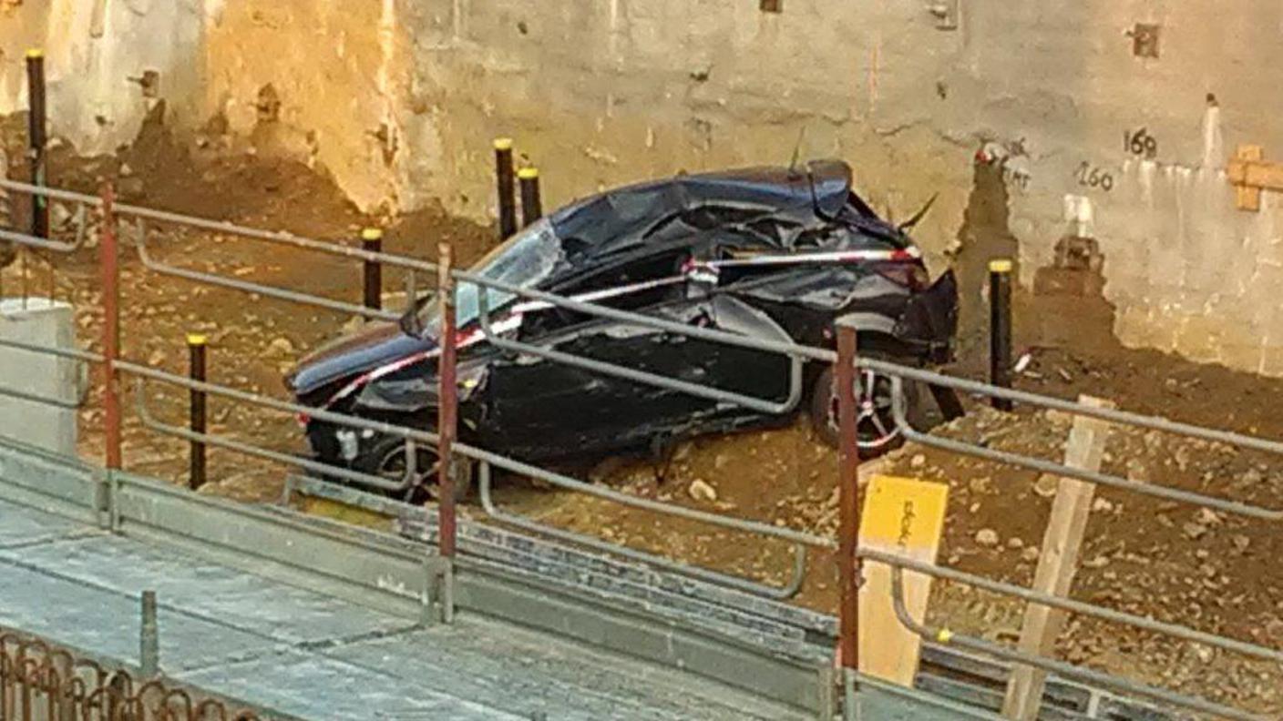Il recupero dell'auto distrutta