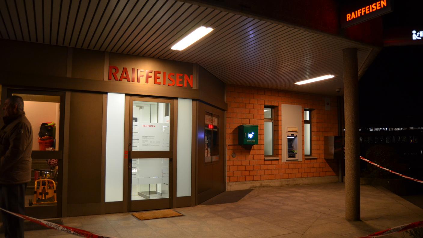 Il colpo alla Raiffeisen di Molinazzo di Monteggio fallì