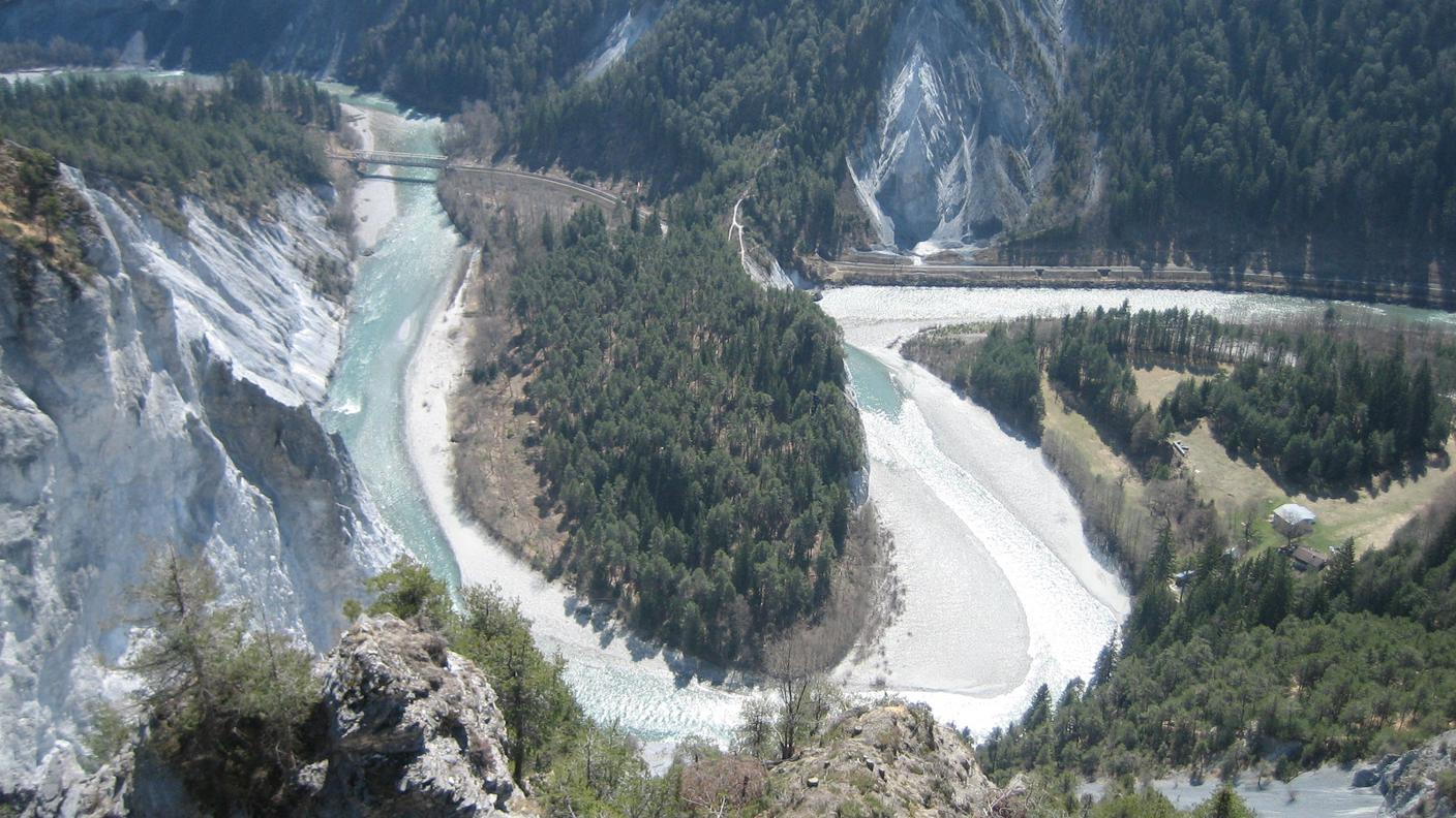 La zona interessata dal rogo