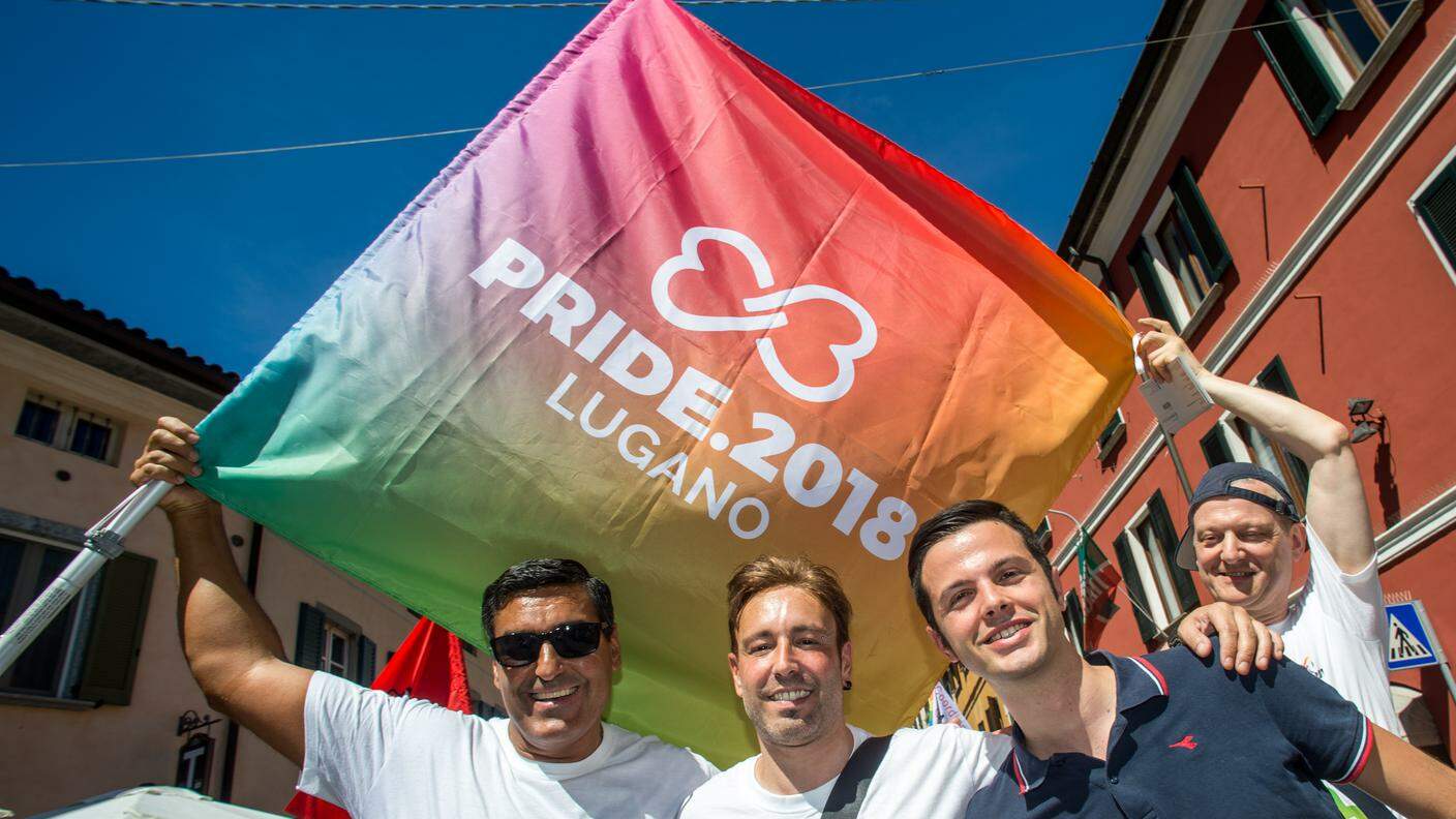 Al centro Mattia Modini, Presidente della Gay Pride di Lugano 2018