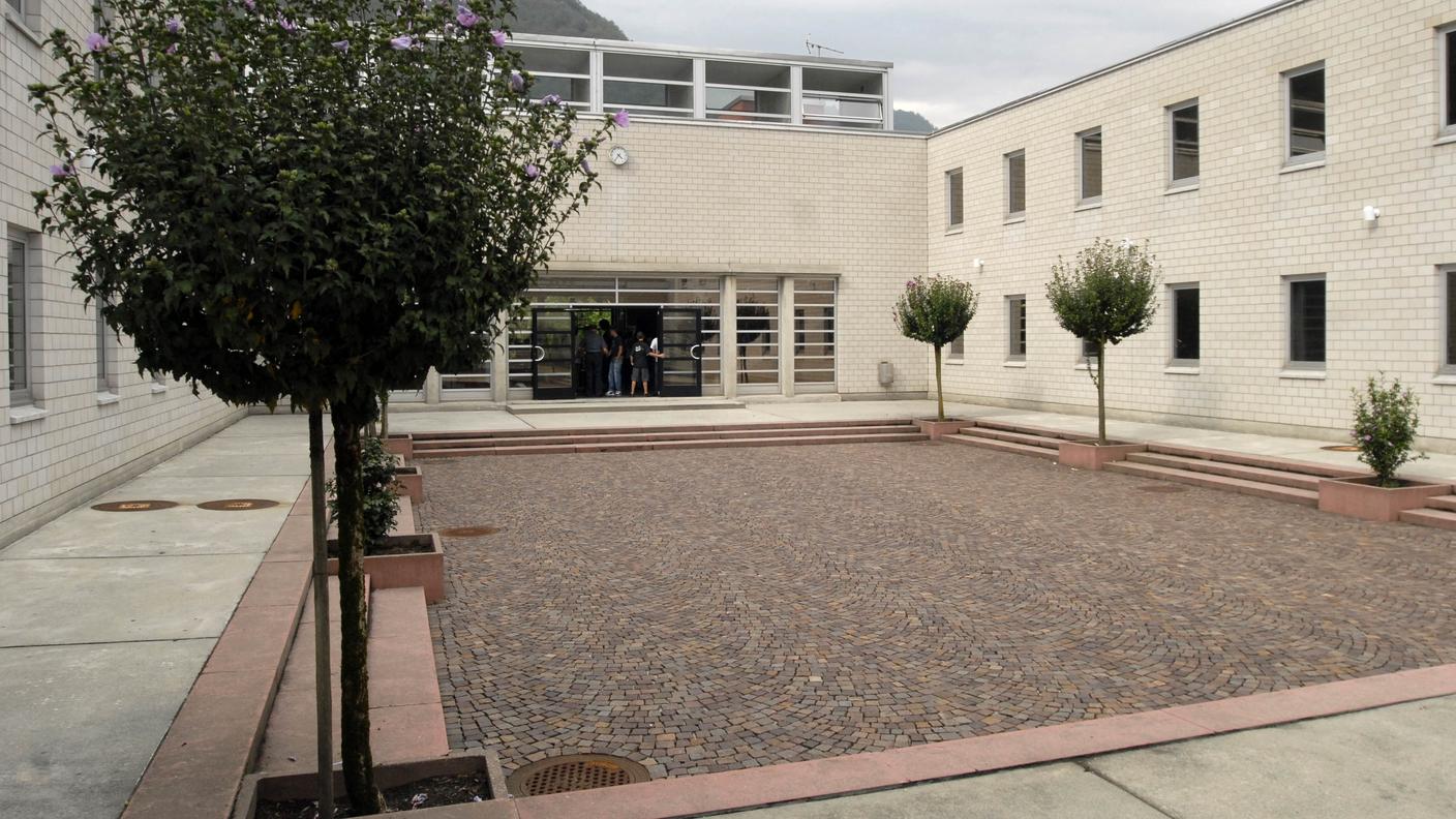 Anche alla Scuola secondaria e di avviamento di Roveredo la porta si è chiusa sull'anno scolastico