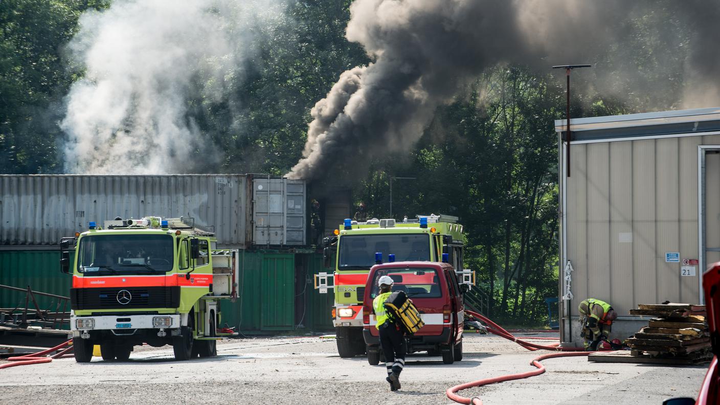 L'incendio è stato spento in circa due ore