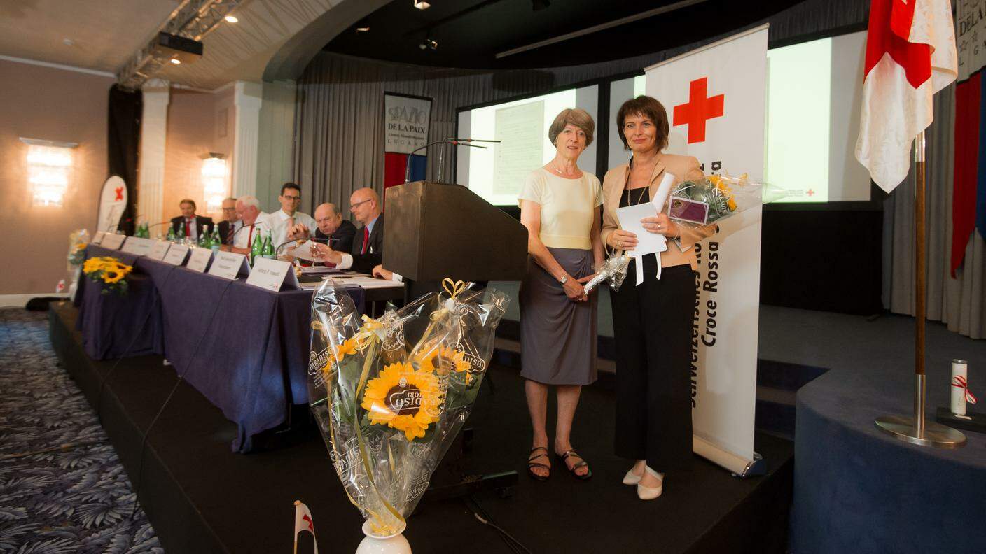 Annemarie Huber-Hotz, presidente della Croce Rossa e Doris Leuthard, presidente della Confederazione