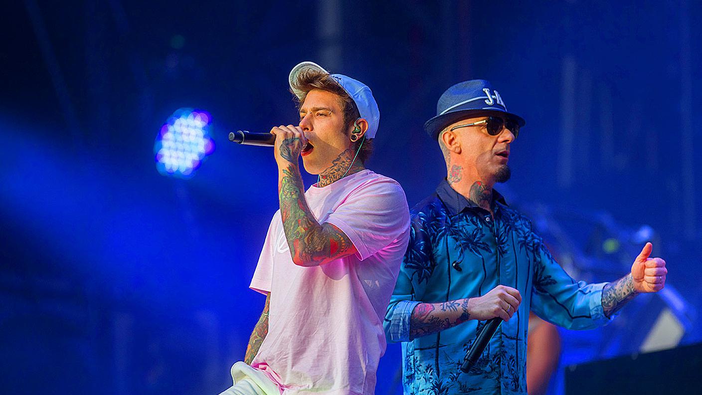 J-AX & Fedez in Piazza a Locarno