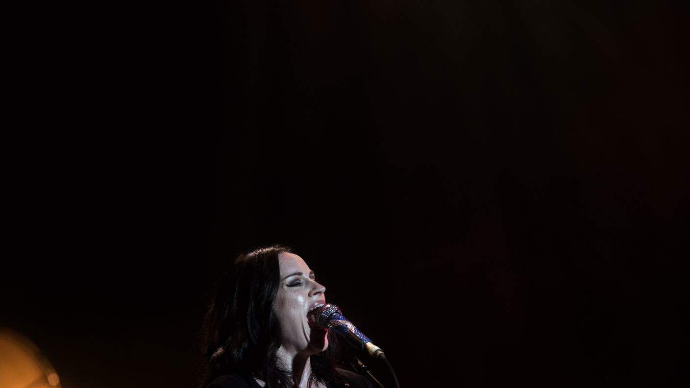 Il concerto di Amy Mcdonalds in Piazza Grande a Locarno