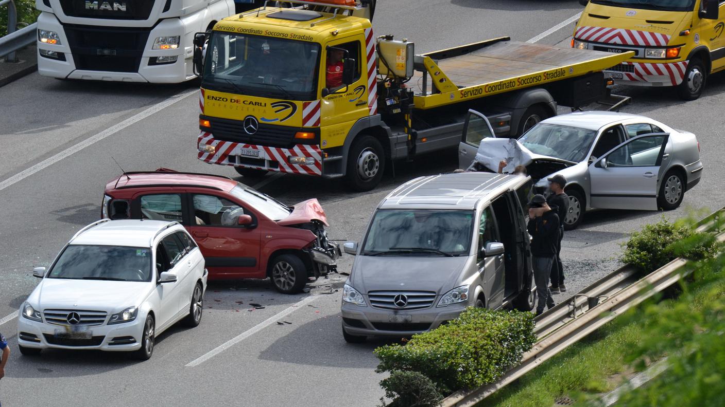 L'incidente sulla rampa autostradale del Monte Ceneri