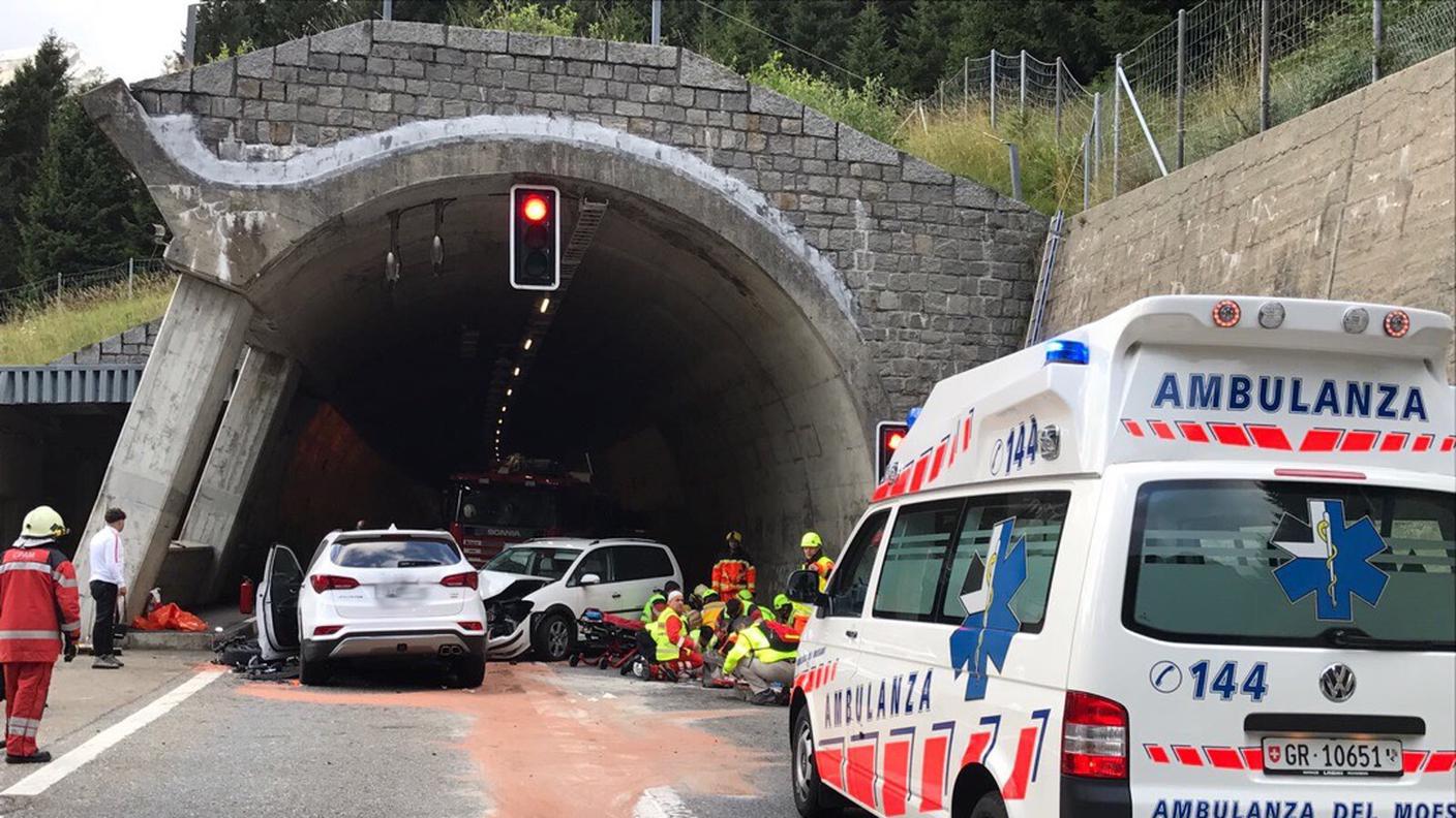 I soccorritori sul luogo dell'incidente