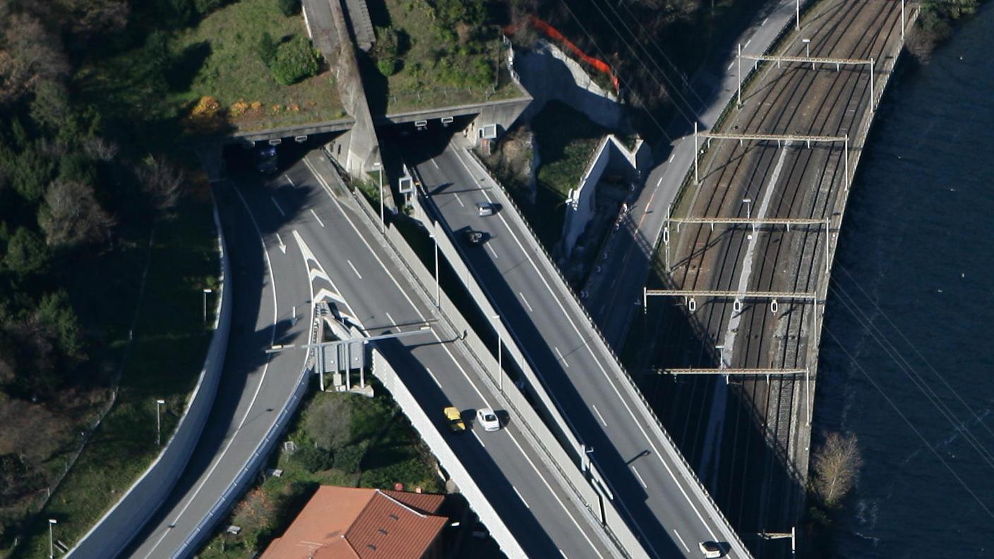 Fino a metà ottobre chiusa durante le ore di cantiere l'uscita di Melide