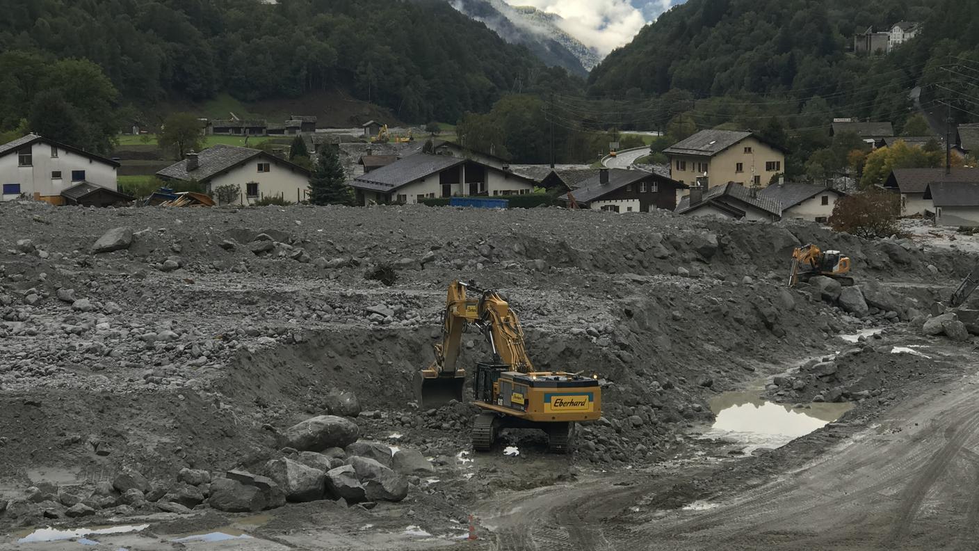Portati via 10'000 metri cubi di materiale al giorno