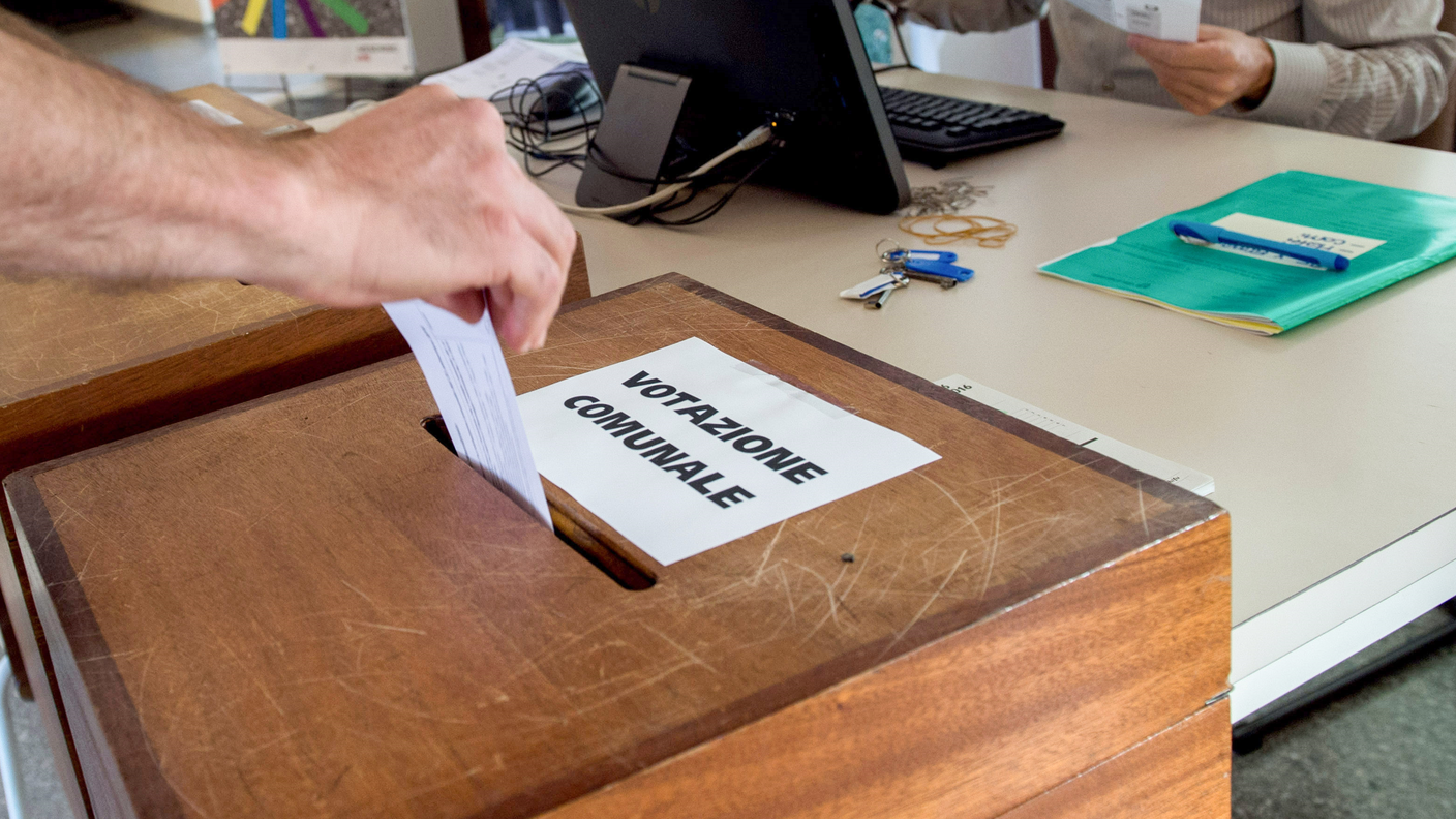 Votazioni comunali in programma per oggi, in alcune località della Svizzera italiana