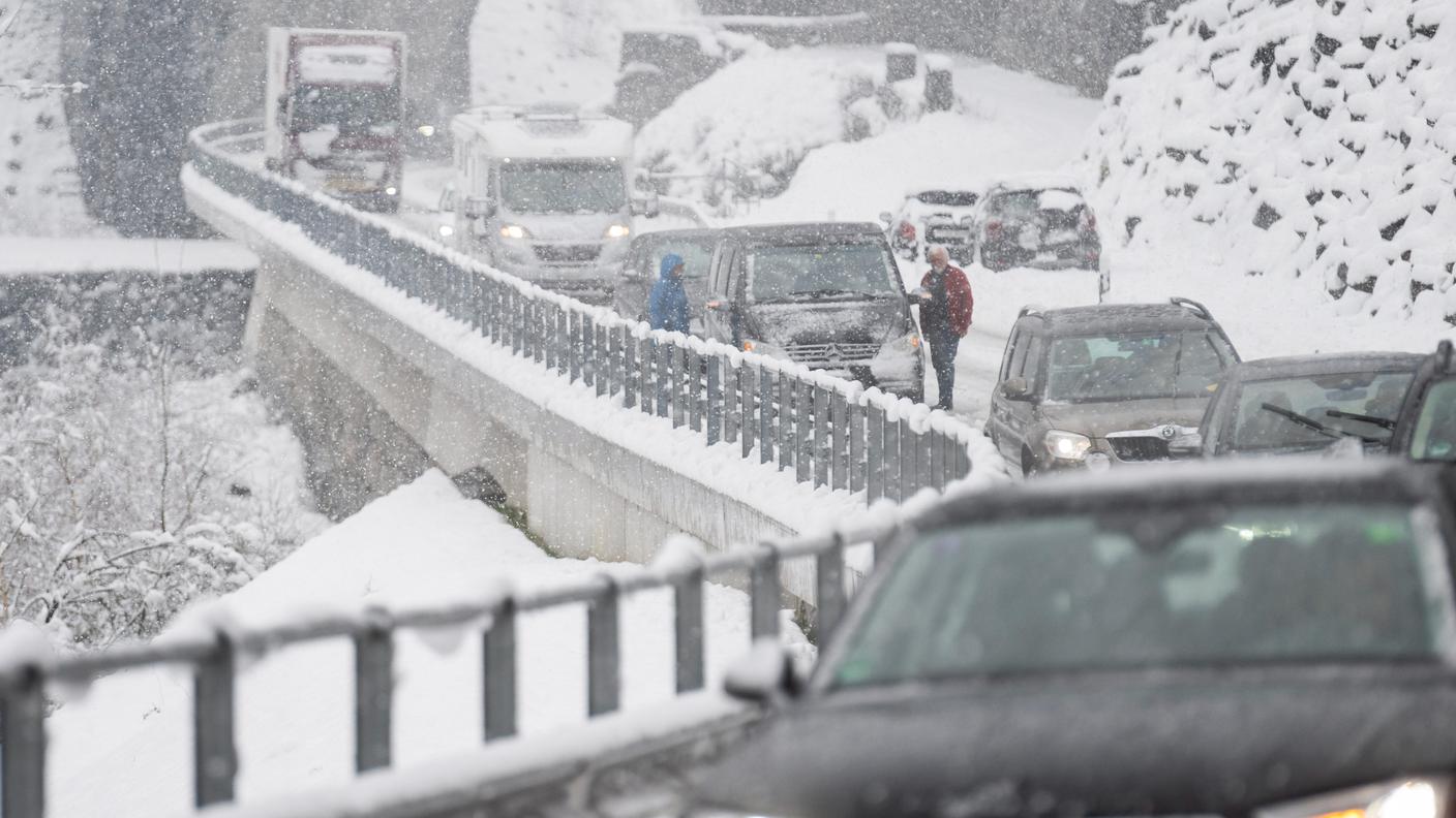 ¨traffico neve