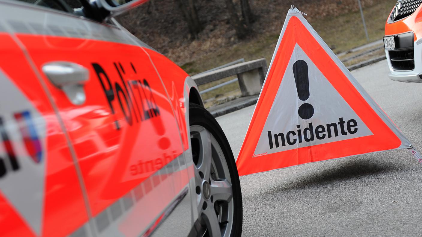 incidente stradale polizia