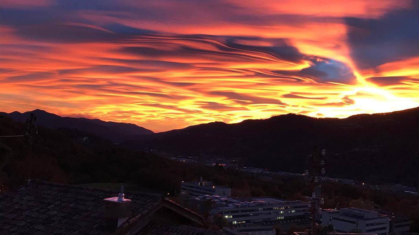 Lo spettacolare tramonto di domenica sera