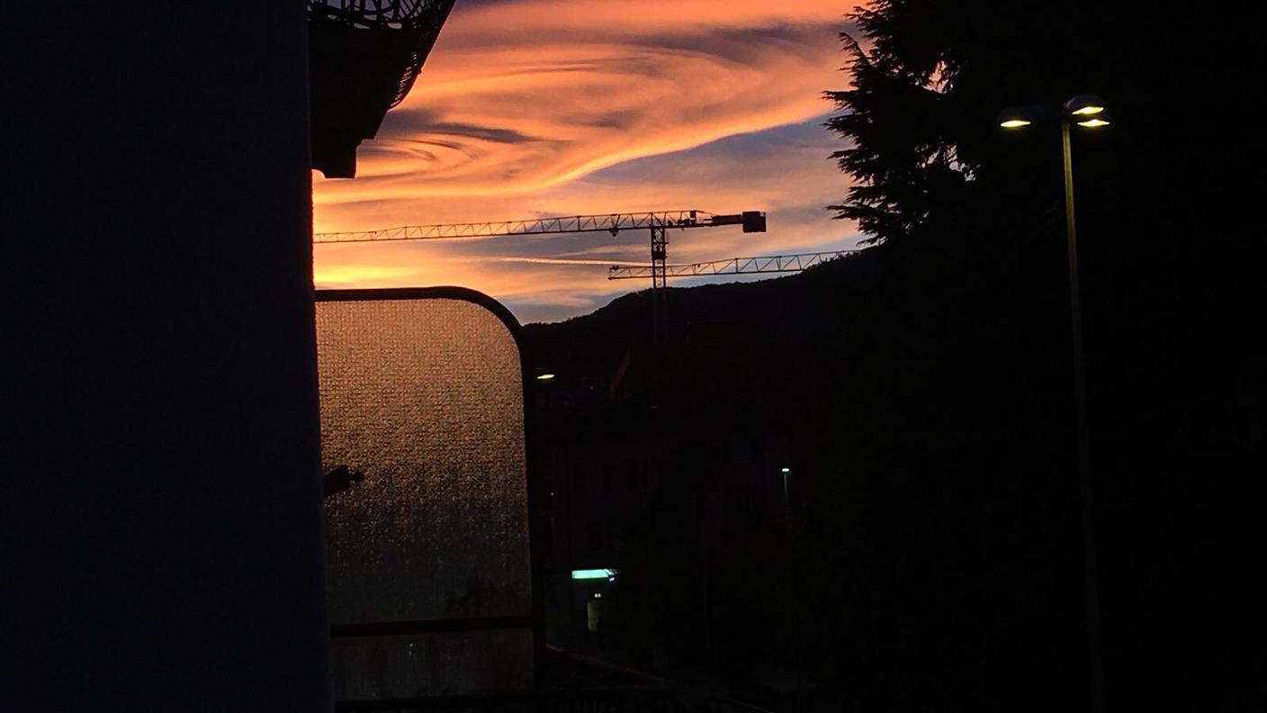 Lo spettacolare tramonto di domenica sera