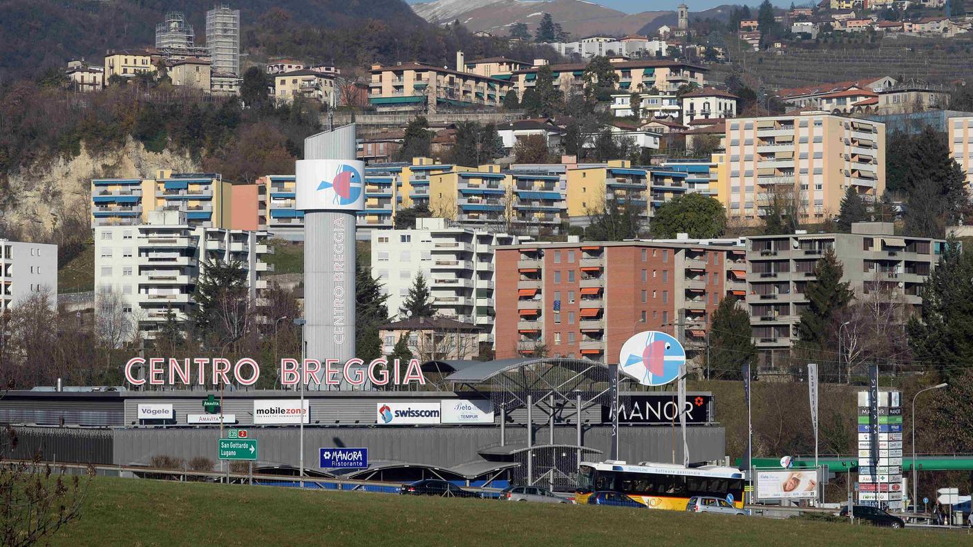 Critiche alla variante pianificatoria che amplia i centri commerciali di Bisio-Serfontana
