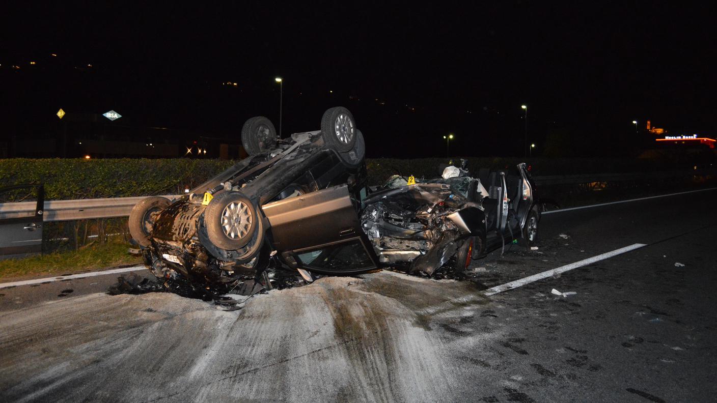 L'incidente è avvenuto a pochi metri dall'uscita autostradale a Pazzallo