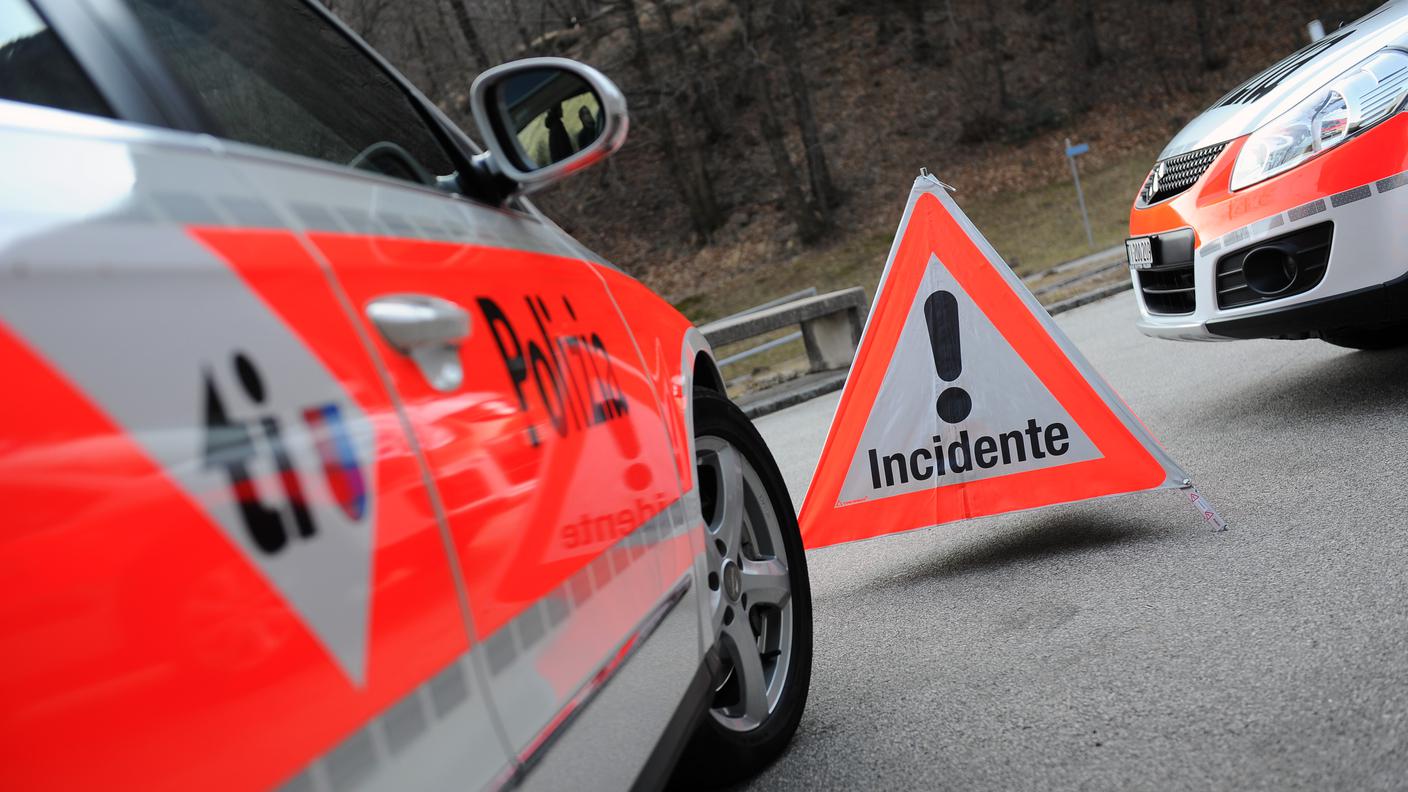 incidente stradale polizia