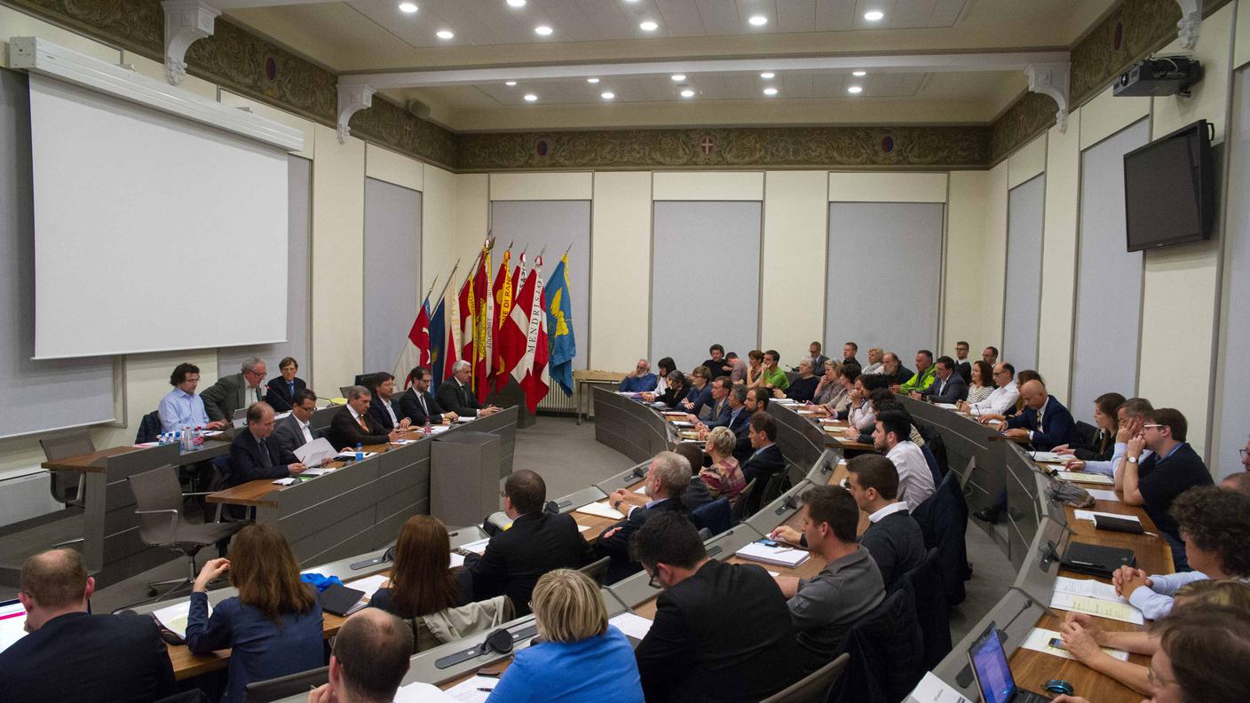 Molto lavoro lunedì sera per municipali e consiglieri comunali, come a Mendrisio
