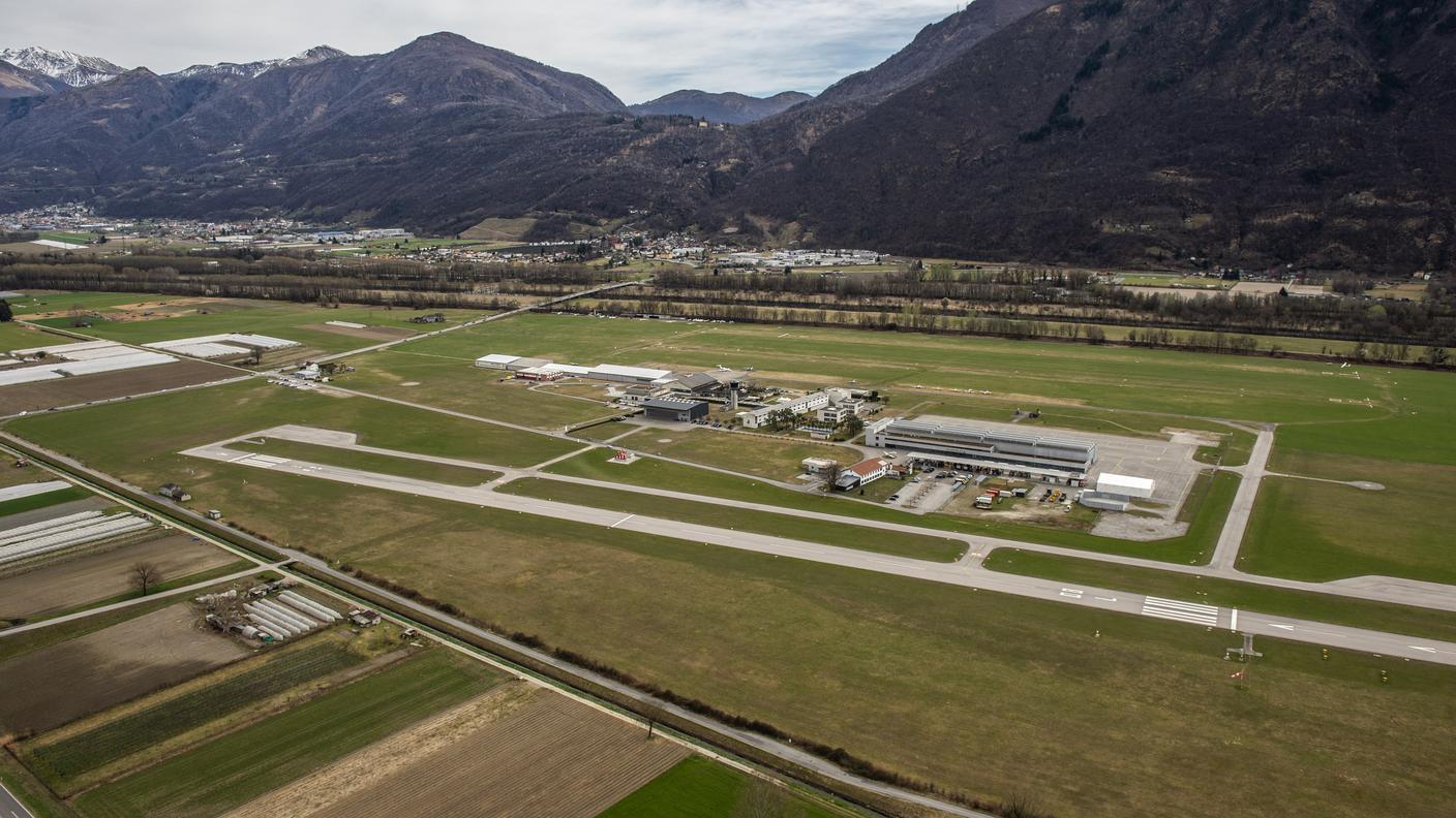 Foto d'archivio: l'aeroporto di Gordola
