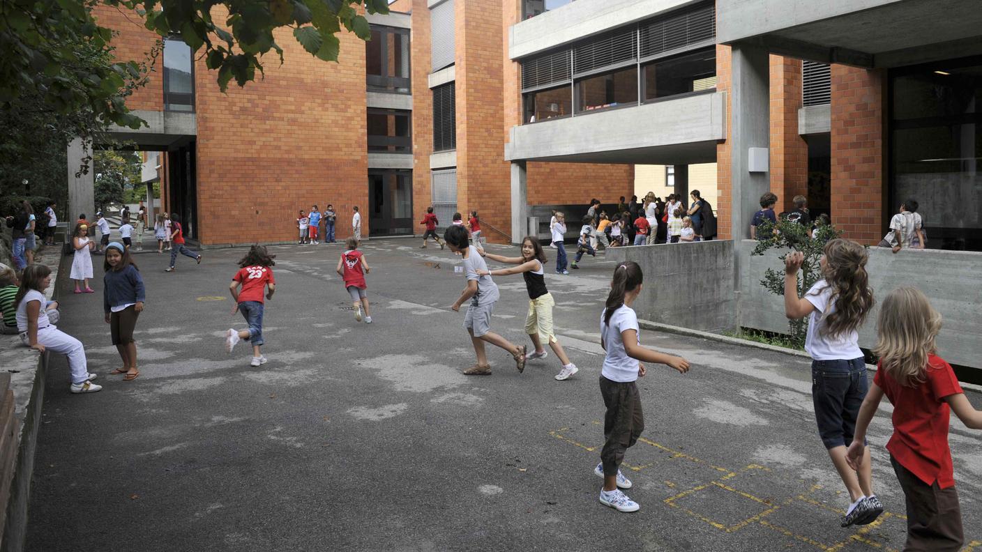 La ricreazione alle Scuole elementari comunali di Mendrisio