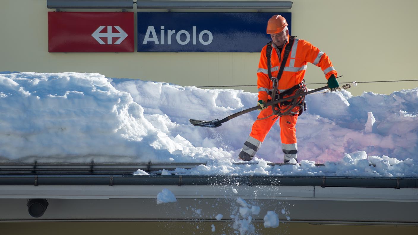 Ad Airolo neve come non se ne vedeva da anni