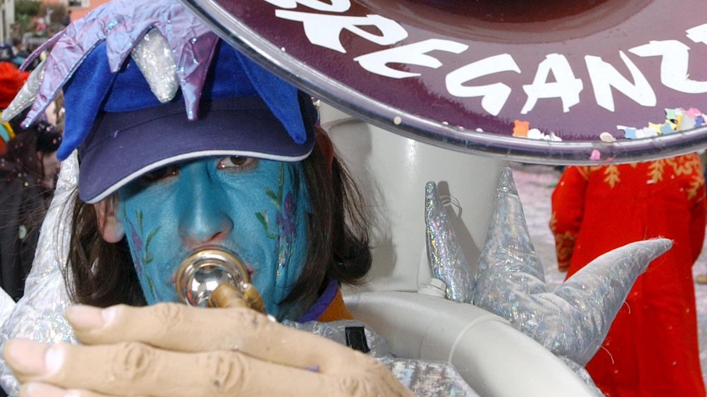 Carnevale Or Penagin a Tesserete, febbraio 2004
