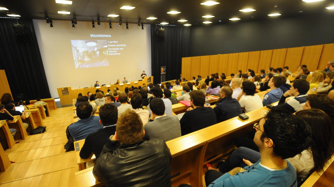 I risparmi avrebbero aumentato le disuguaglianze sociali negli studi