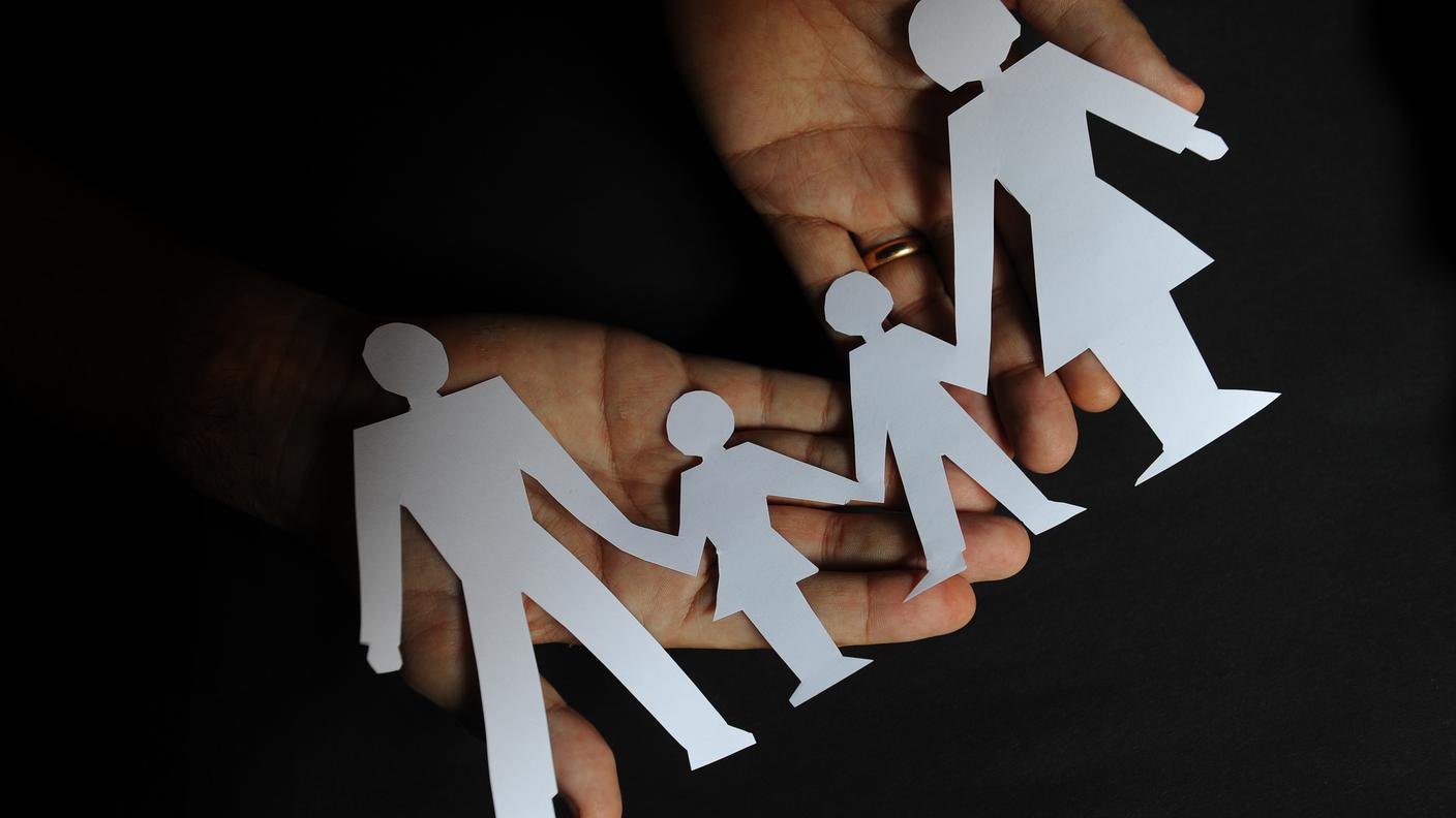 Madri adottive più protette nel mondo del lavoro.jpg