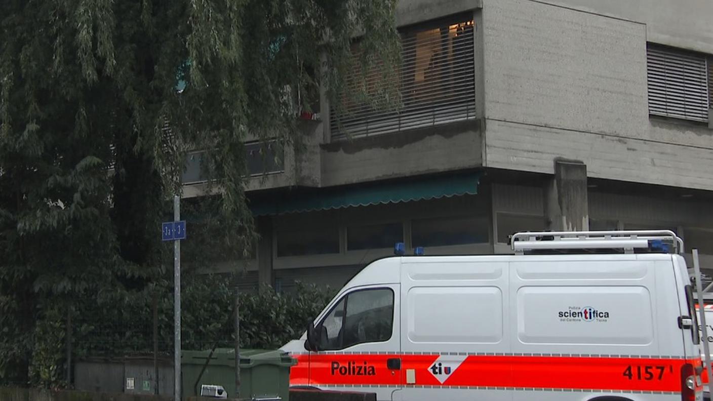 La polizia sta procedendo con rilievi tecnico-scientifici.jpg