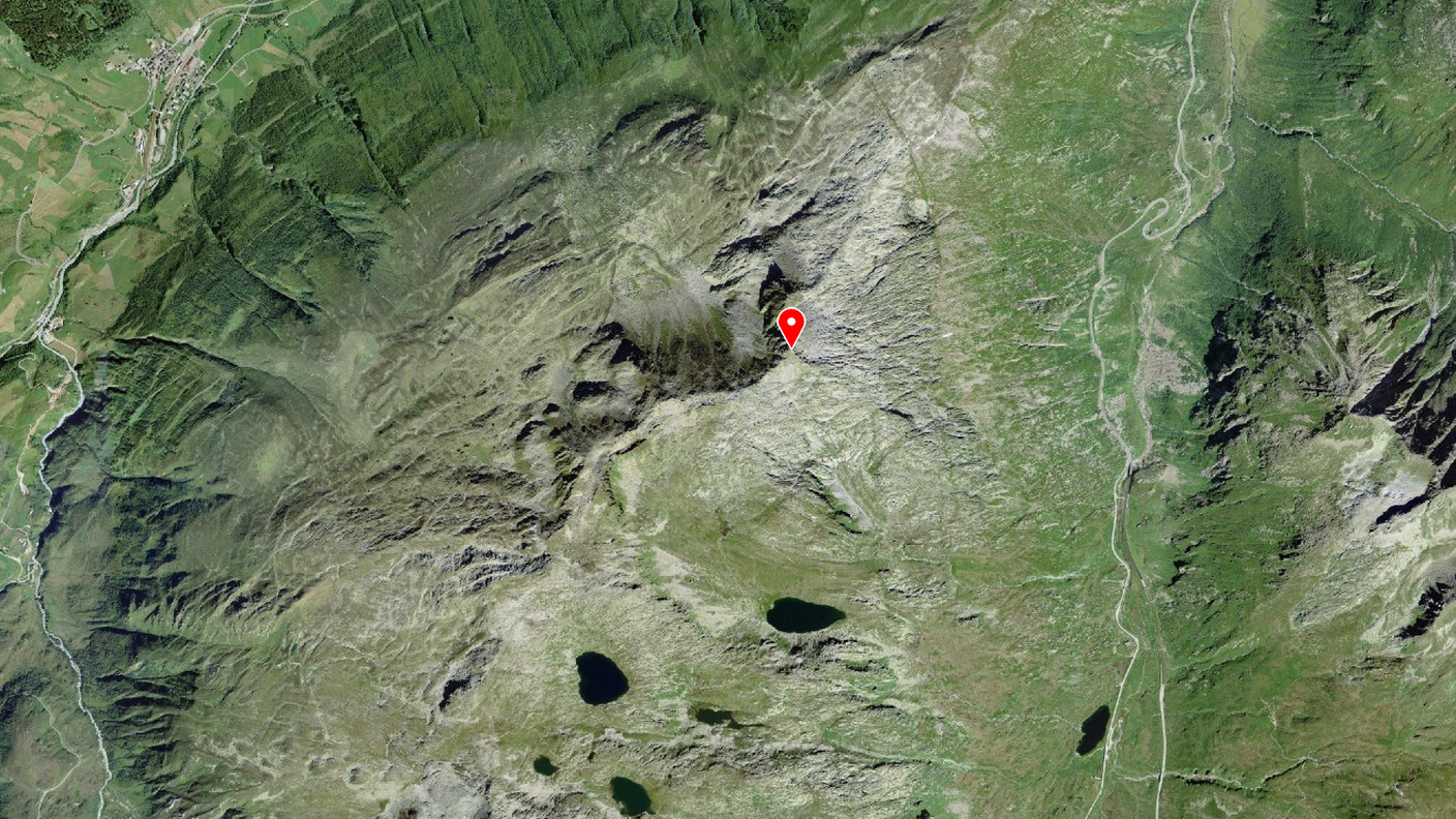 Il Pizzo d'Orsino, o Winterhorn, è situato al confine fra il territorio urano e quello ticinese