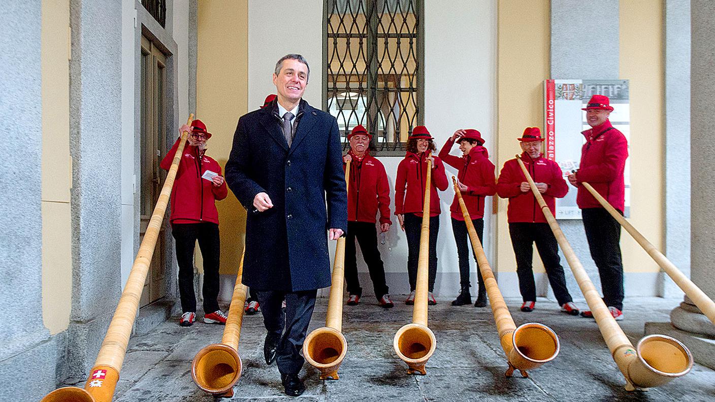 Ignazio Cassis durante un momento musicale della manifestazione