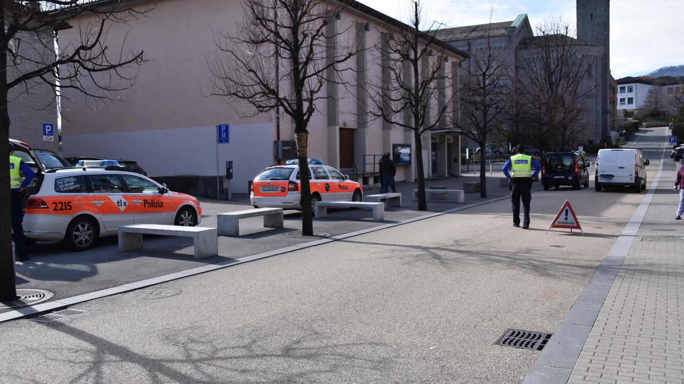 Il furgone coinvolto nell'incidente fermo in Via Motta a Massagno martedì