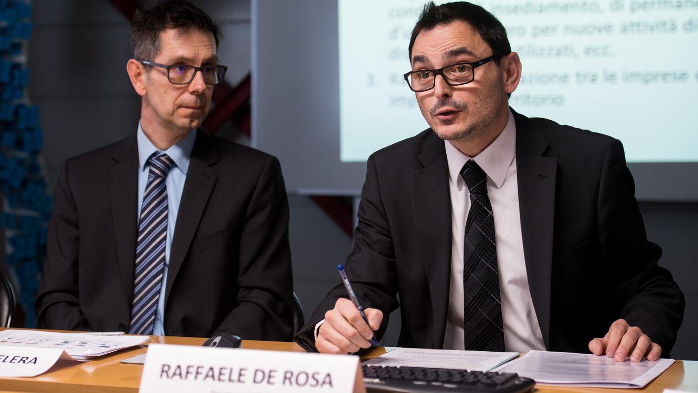 Stefano Melera con il direttore dell'Ente regionale di sviluppo Raffaele De Rosa