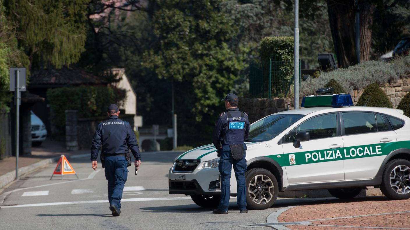 Il rapinatore è oi riuscito a darsi alla fuga ed è tuttora ricercato