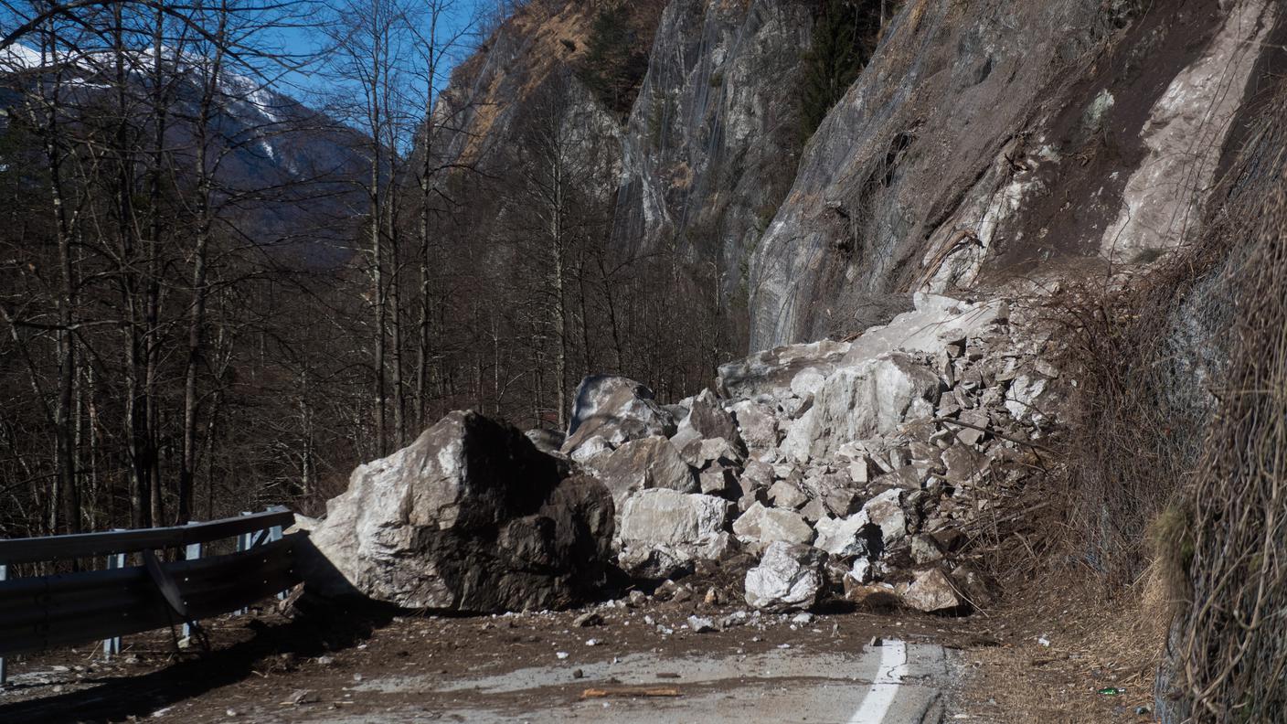 I massi che hanno travolto la coppia