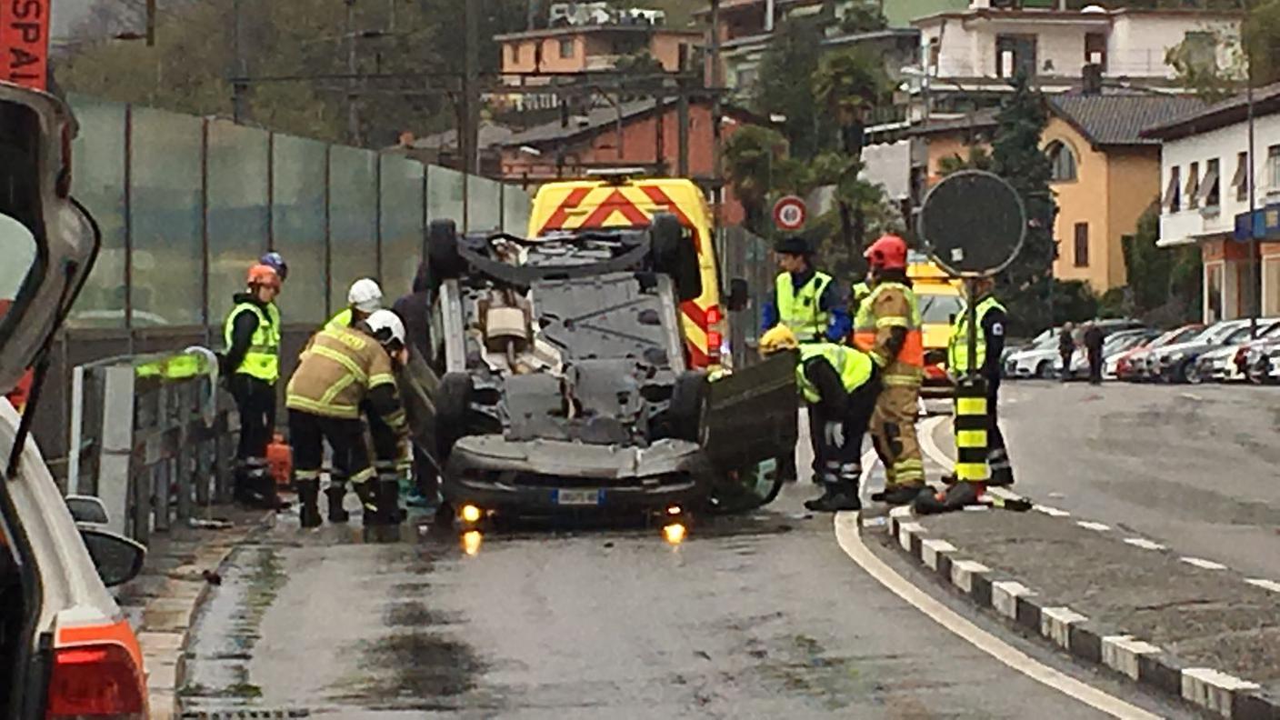 Capolago, quel che resta dell'auto