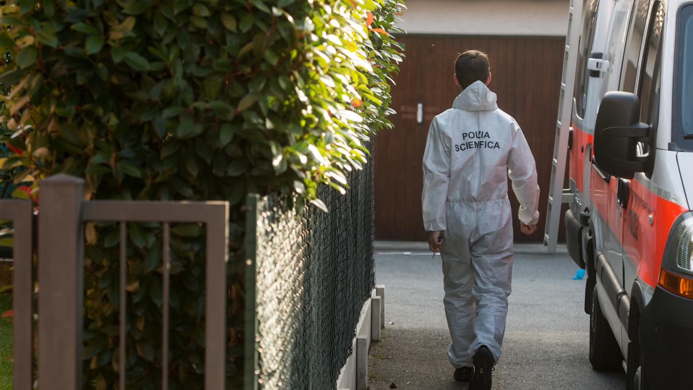 La scientifica ticinese sul luogo del delitto di Stabio