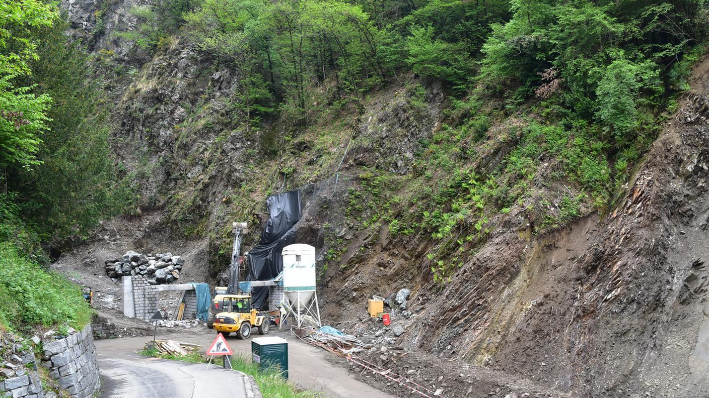 Materiale sulla strada