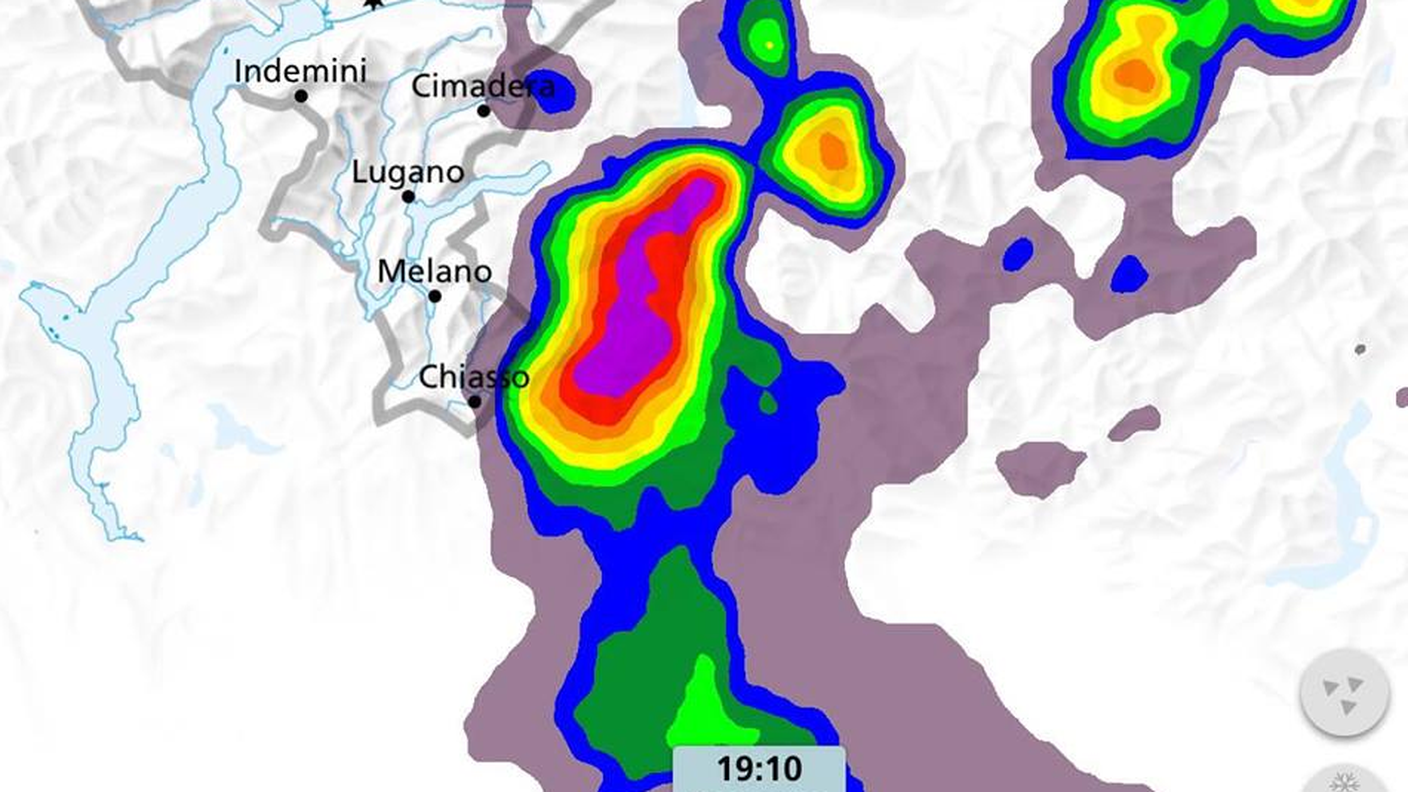 Il fronte si è spostato dal Lario verso il Ceresio perdendo d'intensità