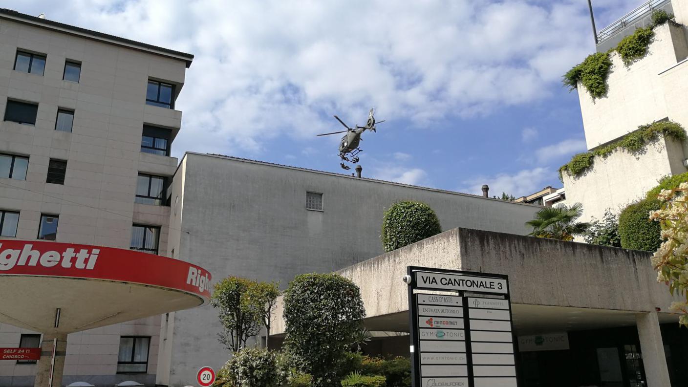 L'arrivo delle forze speciali dall'alto