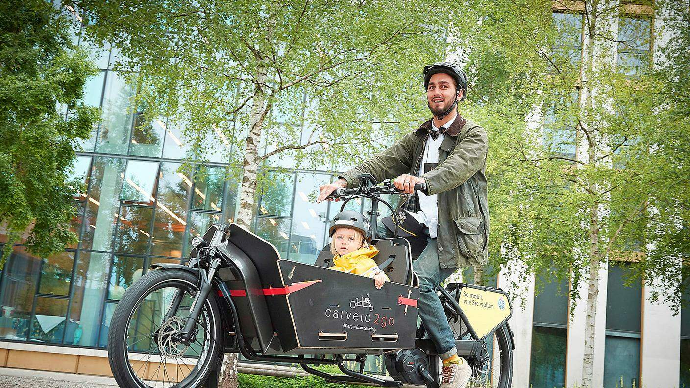 Le bici cargo, per viaggiare con bimbi o merci, per la prima volta in Ticino