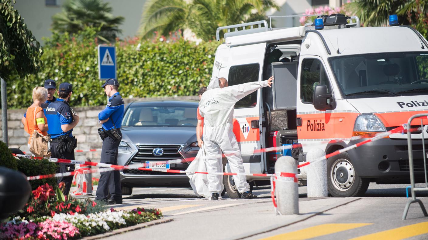 La polizia sul luogo del delitto